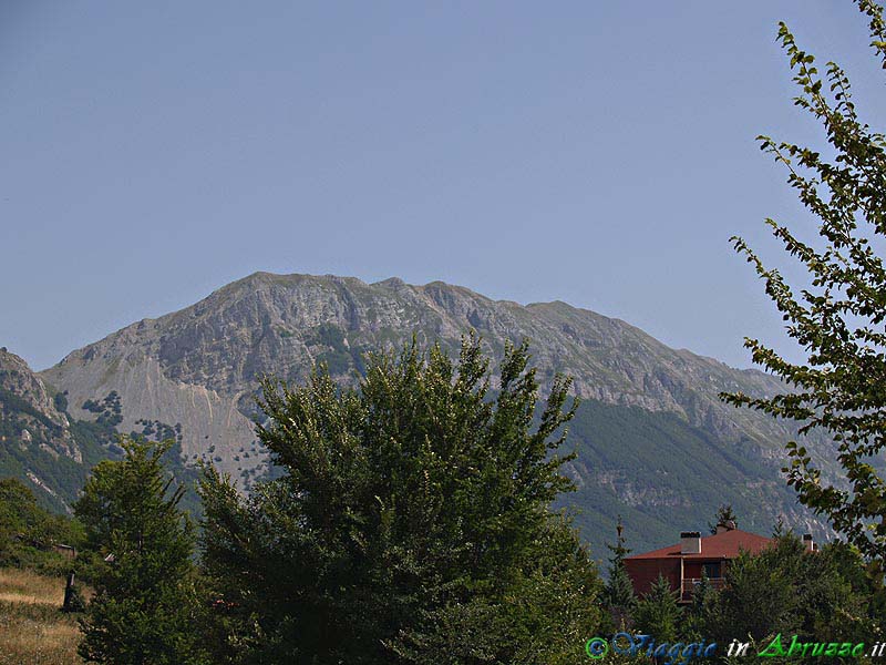 23-P8198449+.jpg - 23-P8198449+.jpg - Panorama dal borgo.